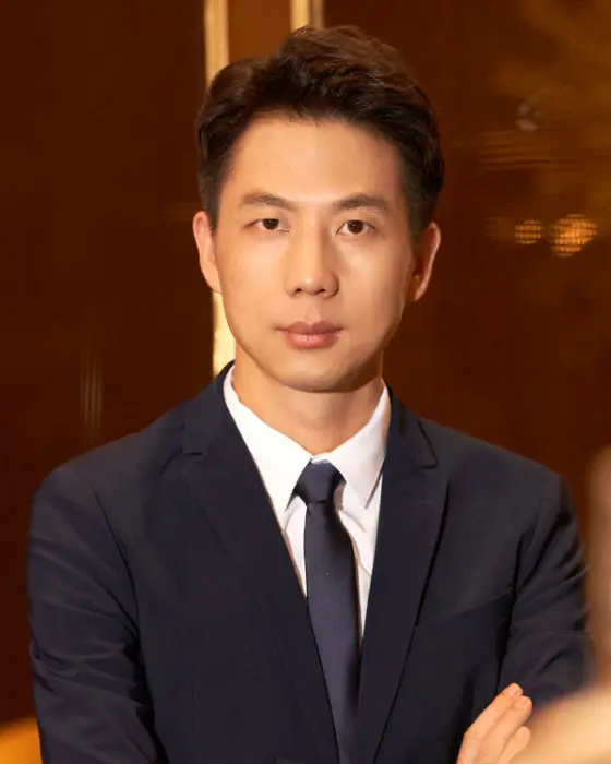 邓新